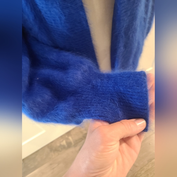 Vintage Angora Sweater - Picture 6 of 9